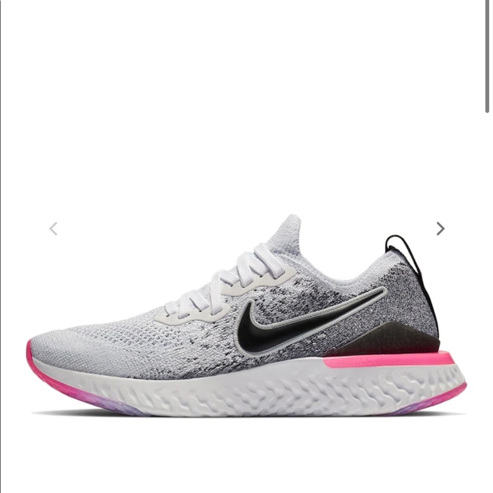 Nike Women’s Epic React Flyknit Size 9